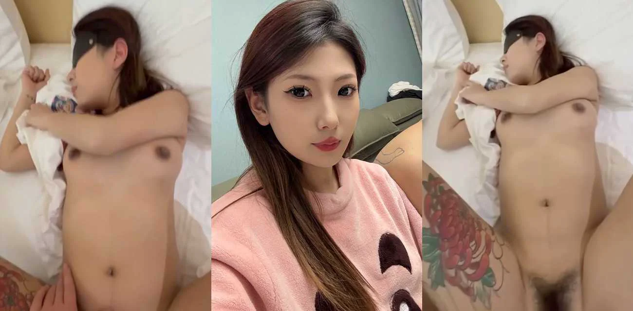 长春南关区【赵彤】刚与男友分手就探探约炮，假屌猛插骚穴扛起花腿多姿势爆操十足的淫荡母狗